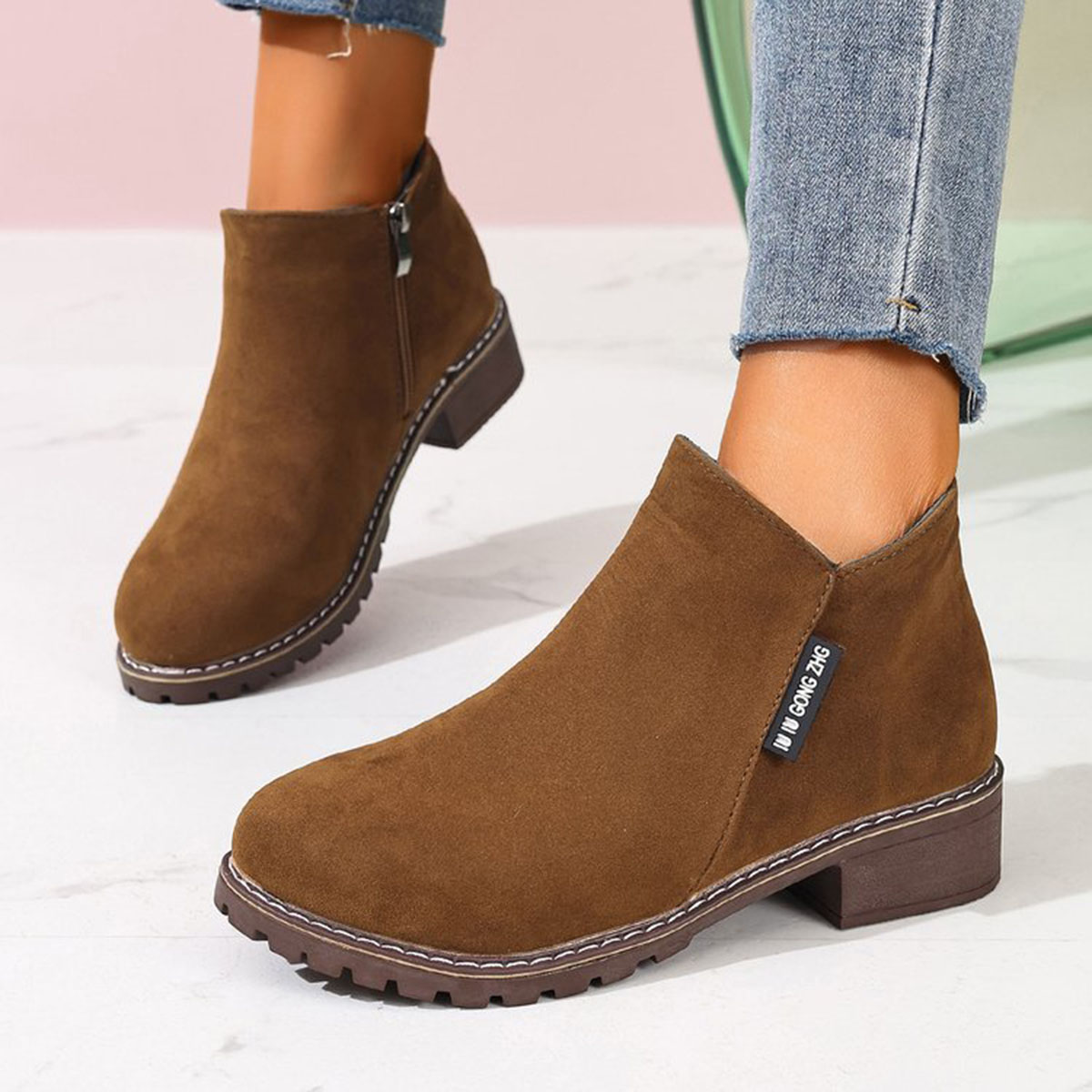 Sale Fashion Women - Damskie botki na jesień i zimę,