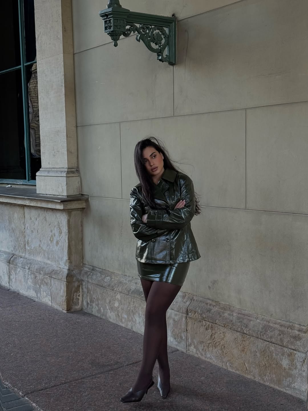 Ciemnobrązowa spódnica z lakie – Women'S Fashion Leather Jacket recenzja i cena