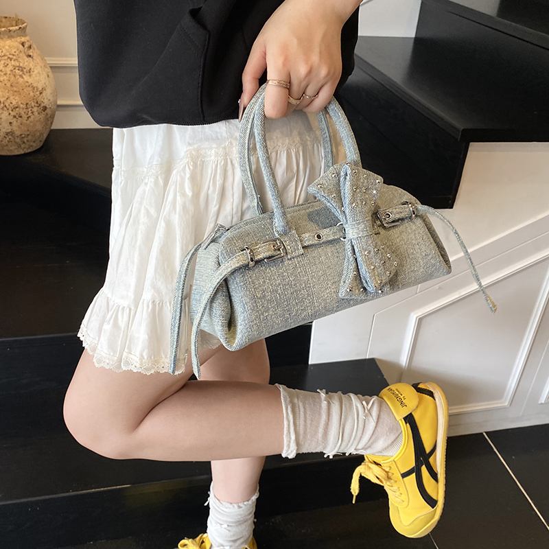 Słodka Torebka Bowlingowa z Ko – Women'S Fashion Boutique recenzja i cena