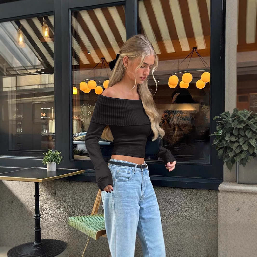 Moda uliczna: top z odkrytymi  – Women Fashion Outfits recenzja i cena